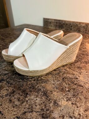 White Refresh Wedge Slide Sandals - Women
